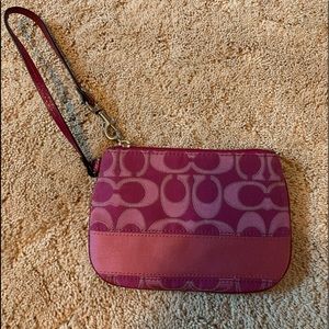 coach wristlet